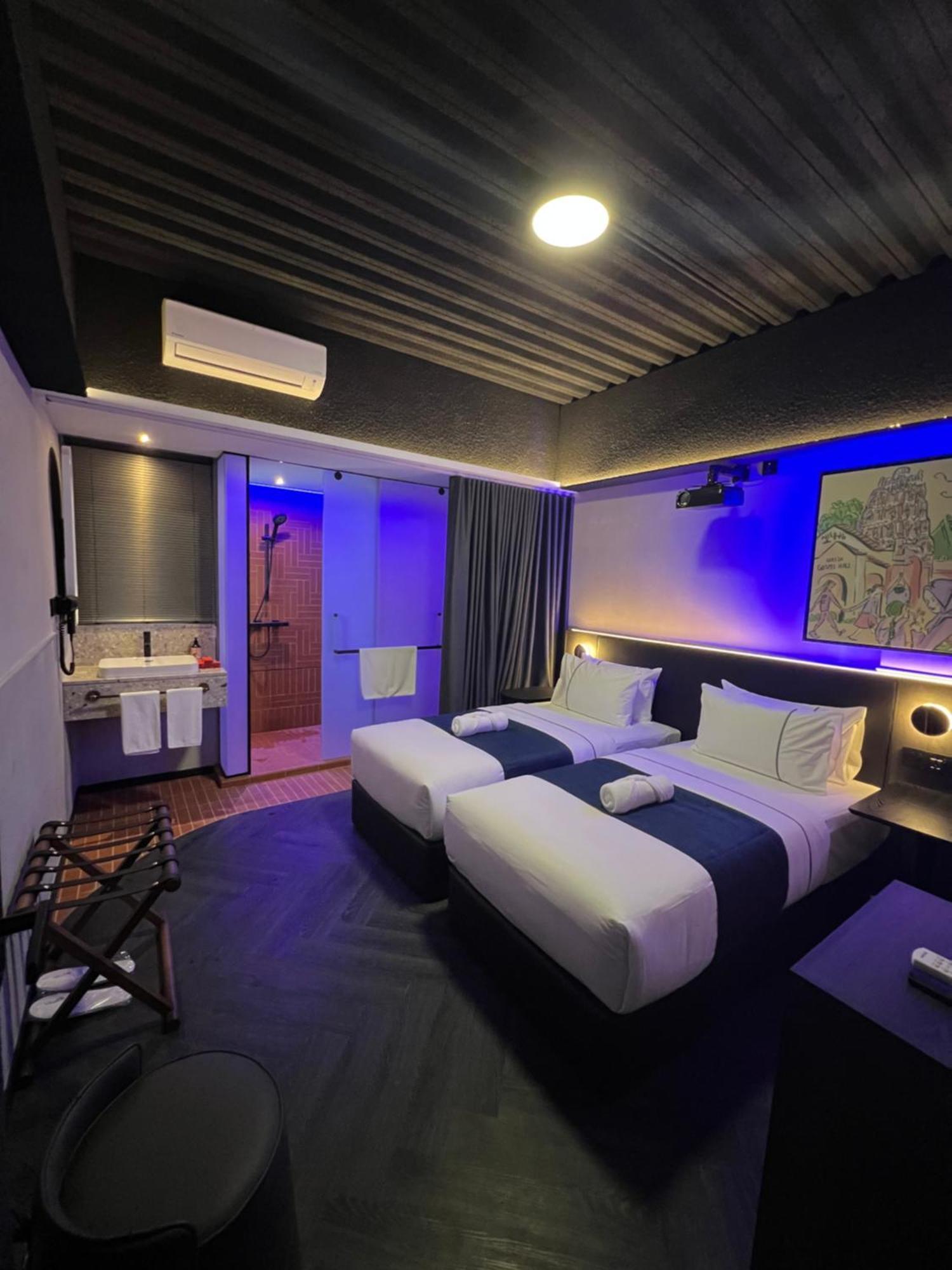 B Hotel Kuala Lumpur Bagian luar foto