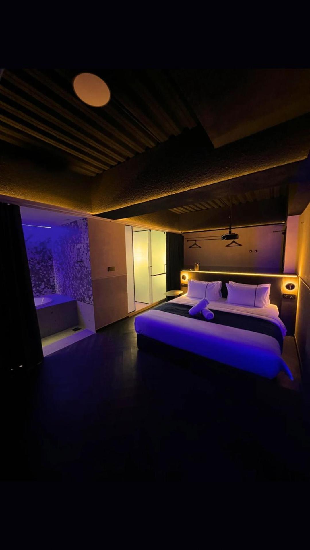 B Hotel Kuala Lumpur Bagian luar foto