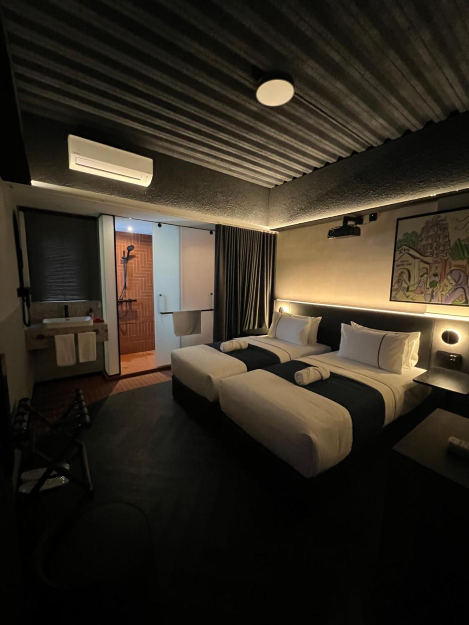B Hotel Kuala Lumpur Bagian luar foto